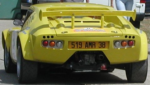 C'est parti pour attaquer la 1�re sp�ciale du samedi